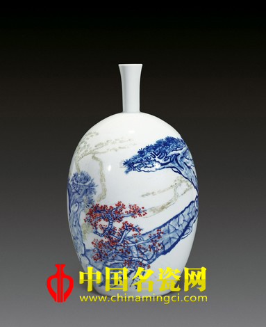 王锡良 新彩瓷瓶《一枝红杏》