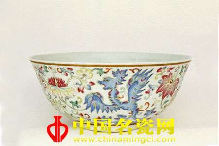 浅谈粉彩工艺心得