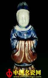 散发异样光彩的-元代青花釉里红