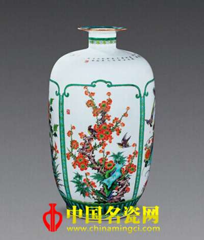 揭金平“花开四季”古彩瓷瓶