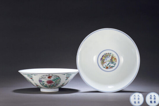 “斗彩”天价背后的帝王情结