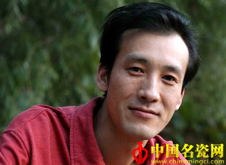 赵中良：艺术信仰的守望者