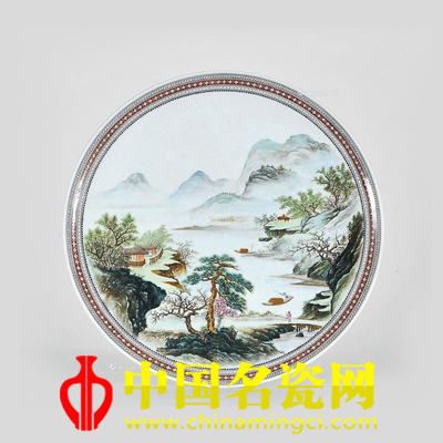 龚耀庭 制粉彩山水人物纹挂碟