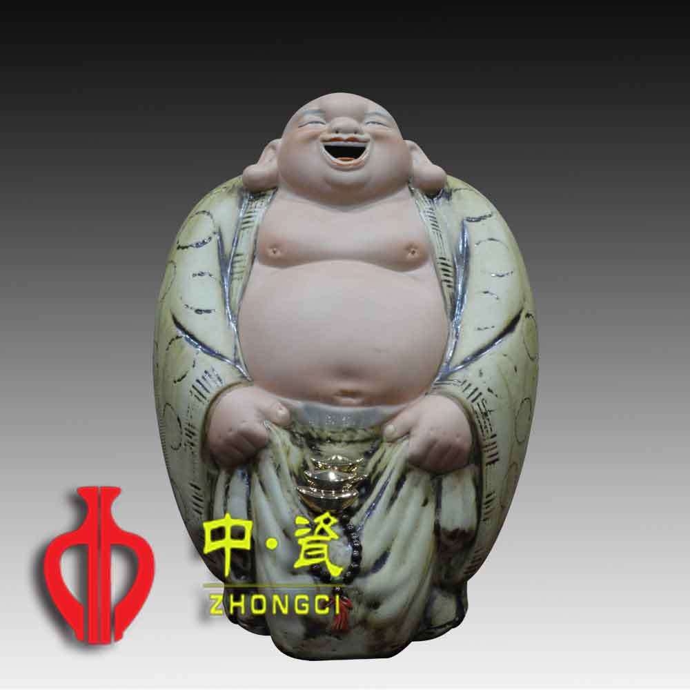 化身指间的艺术——雕塑瓷