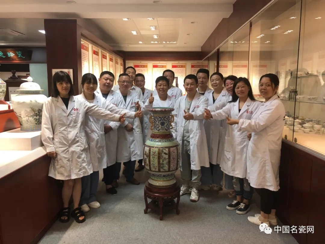 震撼！研究院再添重器，各种釉彩大瓶成功复烧！