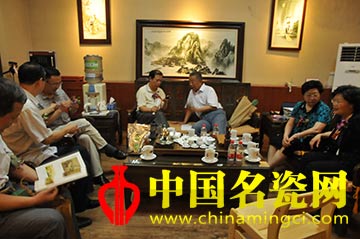 高仿书画品鉴会开幕在即&nbsp; 相关领导共聚市博交流经验