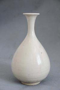平定窑玉壶春瓶