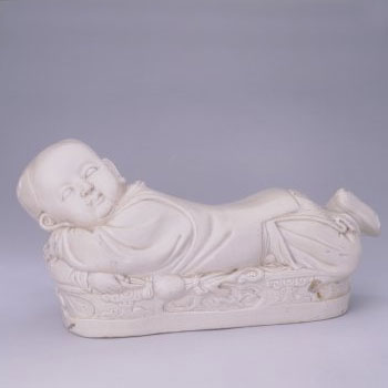 定窑白瓷孩儿枕