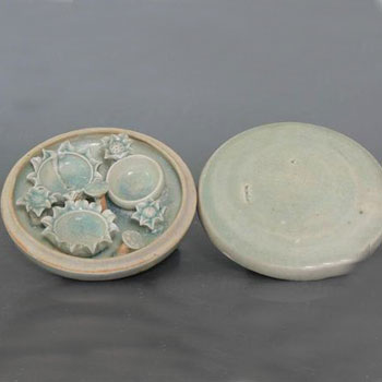 南宋湘湖窑影青釉粉盒