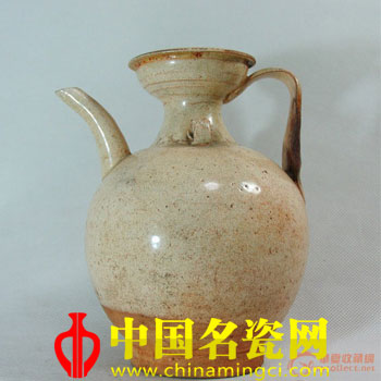 将口窑纹片盘口执壶