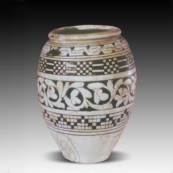 当阳峪窑剔花罐