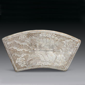 登封窑珍珠地剔花瓷枕