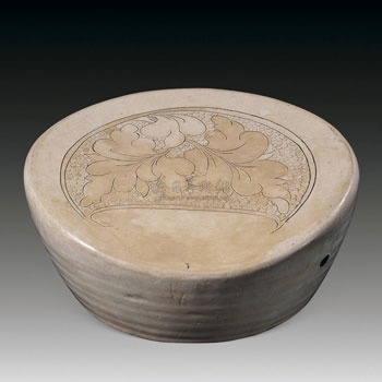 登封窑珍珠地划花瓷枕