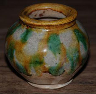 唐代磁村窑小罐