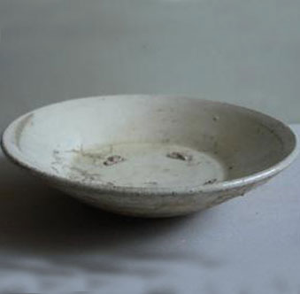 江官屯窑辽白盘子
