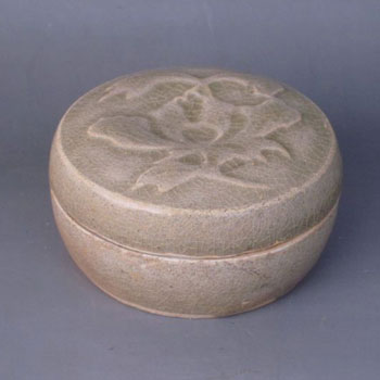 罗源窑青瓷粉盒